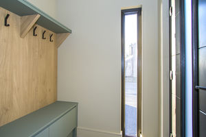 Photo 8- click for photo gallery